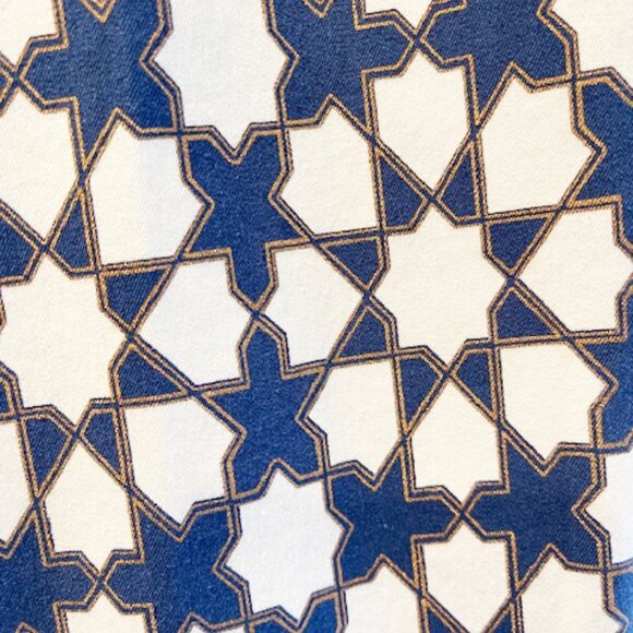 Soft Surroundings Women's Tile Print Stretch Straight Leg Ankle Pants, Size L - Picture 4 of 7